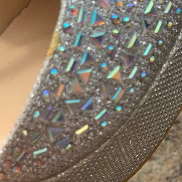 Silver Jeweled High Heels - Picture 5 of 5